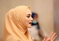 Disorot KPK Usai Foto Pakai Kacamata Mewah, Penampilan Terkini Mulan Jameela Disentil Netizen: Astaga, Aurat Dipertontonkan Seperti Itu?