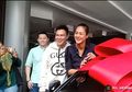 Paula Verhoeven Dibuat Menangis karena Dihadiahi Mobil Mewah Impiannya Oleh Baim Wong Usai Melahirkan