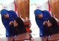 Kepala Anaknya Terluka Gara-gara Terkena Ayunan Sapu, Wanita Ini Nekat Langsung Tampar Bocah SD yang Sedang Duduk Menunggu Terima Rapot, Korban Sampai Menangis Dibuatnya