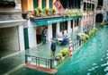Berbeda dengan Jakarta, Begini Nih Penampakan Banjir di Venice