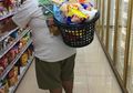 Dari Ember Sampai Koper, Begini Cara Unik Warga Thailand Gantikan Plastik Belanja