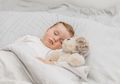 Demi Pertumbuhan Fisik dan Mental yang Optimal, Moms Perlu Ketahui Kebutuhan Tidur Anak Sesuai Usianya Berikut Ini!