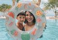 Berenang Jadi Kegiatan #FamilyQuality Andien Aisyah Bersama Kawa, Manfaatnya Tak Hanya untuk Fisik Tapi Juga Tingkatkan Fungsi Otak dan Mood!