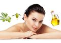 Rekomendasi Body Care Minyak Zaitun Untuk Merawat Kulit Sangat Kering