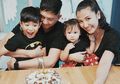 Meski Terkenal Sebagai Pemain Sinetron yang Gagah, Ryan Delon Tak Sungkan Terjun Langsung ke Area Playground Demi Menyenangkan Buah Hatinya