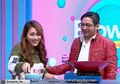 Kelewat Lenjeh Saat Masak Bareng Pasha Ungu, Ayu Ting Ting Bikin Sebal Ruben Onsu, Tangan Sang Biduan Sampai Dipukul Pakai Centong Kayu