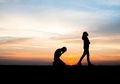 3 Zodiak Ini Terkenal Paling Jago Bikin Patah Hati, Wahai Hati yang Rapuh Sebaiknya Berhati-hati!