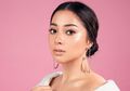 Dipercaya Jadi Duta Anti Narkoba, Nikita Willy Tampil Sopan Kasual dengan T-shirt dan Celana Jeans