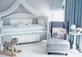 Tampilkan Brand Fashion Ternama, Gaya Klasik di Kamar Anak Ini Bisa Bikin Jatuh Hati