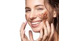 Dampak Buruk Terlalu Sering Melakukan Scrub Wajah pada Kesehatan Kulit