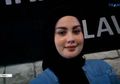Cabut dari Dunia Hiburan, Artis Ini Ternyata Pernah Cari Nafkah di Tempat Karaoke, Ngaku Dapat Kartu Kredit dan Hadiah Mewah Secara Cuma-cuma dari Pejabat