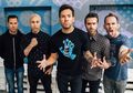 Fix, Simple Plan Bakal Tampil di LaLaLa Fest 2020, Nonton Nggak Nih?