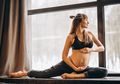 Simak Moms! 5 Gerakan Yoga Ini Dapat Membantu Agar Janin Cepat Masuk Panggul