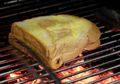Jadi Camilan Favorit Malam Hari, Roti Bakar Justru Bisa Mengundang Penyakit Mematikan ini ke Dalam Tubuh, Lo!