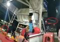 Viral, Emak-emak ini Emosi dan Nekat Menenteng Golok Kejar Suaminya Karena Mengaku Sebagai Pria Lajang