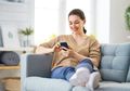 Tips Pintar Atur Uang: Aman Pakai Pinjaman Online dengan Tips Ini