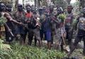 Lepaskan Tembakan Membabi Buta dari Bawah Lembah, KKB Papua Tembak Bocah di Bawah Umur Saat Kontak Senjata dengan TNI, Rekoset Munisi Kelompok Separatis Mendarat di Kaki Kiri Bocah 14 Tahun