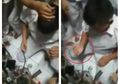 Gara-gara Lakukan Kesalahan Saat Praktek Siswa SMK ini Dibully Teman-temannya Suruh Pegang Kabel Pengapian Motor, Teriak Temannya: Gak Sakit ini, Gak Sakit!