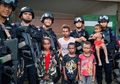 Sekarang Merasa Hutang Budi, Kepala Suku di Papua Ini Beri Kesaksian Sikap Rakyatnya Kala Dulu Lihat TNI dan Polri: Pasti Kalau Ada Mereka Itu Ada Masalah
