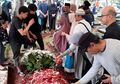 Meninggal Secara Mendadak, Kini Yanti Noor Dimakamkan Satu Liang Lahat dengan Suaminya Chrisye