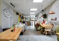 Inspirasi Interior Kafe di Jakarta yang Hadirkan Gaya Clean Industrial, Ini Tipsnya!