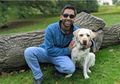 Putus Asa Dan Depresi Setelah Kehilangan Penglihatannya, Siapa Sangka Dokter Ini Diselamatkan Oleh Seekor Anjing Baik Hati: 'Aku Tidak Ingin Penglihatanku Kembali'