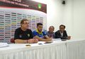 Pelatih Persib Bandung Beri Wejangan Bobotoh, Sebut Suporter Terbaik di Indonesia