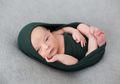Jangan Khawatir Moms Jika Kepala Bayi Lonjong, Ini Cara Mengatasi dan Mencegahnya