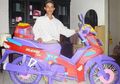 Hebat, Pria Warga Bogor Ini Pamerkan Sepada Motor yang Dibuatnya dengan Sedotan, Netizen: Semoga Diundang ke Hitam Putih