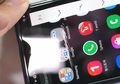 Apa Jadinya Jika Layar Samsung Galaxy Z Flip Digores dan Ditusuk?