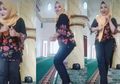 Suguhkan Goyangan Pinggul, 3 Emak-emak yang Asyik Joget Tiktok di Masjid Dikecam Netizen, Kini Kompak Minta Maaf dan Ngaku Khilaf: Kami Bertiga Tidak Akan Mengulanginya Lagi