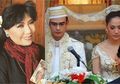 Ashraf Sinclair Meninggal Dunia, Anne Avantie Ungkap Kisah Haru Baju Pengantin BCL yang Sempat Hilang Jelang Akad Nikah