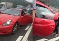 Awalnya Marah Bukan Main Mobil Mewahnya Ditabrak dari Belakang, Reaksi Pria Ini Mendadak Melunak Saat Tahu Siapa yang Menabrak, Responnya Seperti di Tivi-tivi