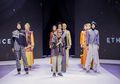 Muslim Fashion Festival 2020: Busana Muslim Berbahan Tenun Tradisional Sulawesi Utara Karya Wignyo Rahadi Bertajuk Ethnic Radiance