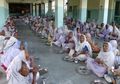 Sudah Harus Rasakan Kepedihan Usai Ditinggal Suami, Ribuan Janda Ini Malah Dibuang oleh Keluarganya Sendiri, Dianggap Terkutuk dan Dilarang Dapat Warisan