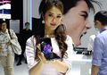 Ponsel Layar Lipat Samsung Galxy Z Flip Resmi Masuk Tanah Air, Segini Harganya!