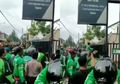 Terungkap Latar Belakang Ojek Online Kepung dan Bakar Salah Satu Kantor Leasing di Jogja: Dari Bogem Mentah hingga Tantangan Debt Collector