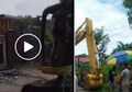 Viral di Ponorogo, Sedang Mencari Nafkah di Korea bagi Keluarganya, Sang Istri malah Asyik Berselingkuh dengan Pria lain hingga Hamil, Sang Suami yang Baru Pulang pun Mengamuk hingga Lakukan Hal Ini terhadap Rumah yang Mereka Tempati!