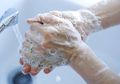 Tak Perlu Rogoh Kocek Demi Beli Hand Sanitizer, Penelitian Buktikan Cuci Tangan Lebih Efektif Cegah Corona, Simak Penjelasannya