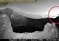 CCTV Rekam Seekor Anjing Berdiri di Atas Kawah Gunung Agung Bali, Begini Kata PVMBG dan BPBD Terkait Foto yang Menyita Perhatian Publik Tersebut