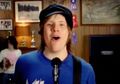 Ngibulin Fans, Fall Out Boy Bikin Konser Livestream Pakai Action Figure