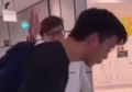 Lagi Banyak Kasus Virus Corona, Seorang Remaja malah Asyik Meludah di Tempat yang Ramai Pengunjung Ini