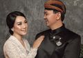 Pasca 2 Bulan Melahirkan, Intip Penampilan Puput Nastiti Devi Sedang Gandeng Mesra BTP di Acara Kondangan
