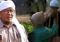 Berdiri di Samping Gerobaknya yang Penuh Sampah, Wanita Pemulung Ini Dandani Rapi Putranya yang Hendak Pergi Shalat, Buat Trenyuh Aa Gym: MasyaAllah..