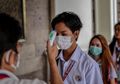 Edukasi Covid-19 itu Penting, Biar Nggak Kejadian Pelajar Tertular Corona dari Orangtuanya