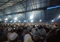 Perintah Social Distancing Sudah Diumumkan, Muslim Asia ini Justru Hadiri Tabligh Akbar di Sulawesi, Jumlahnya yang Ribuan Jadi Sorotan Netizen, 'Kami Lebih Takut Kepada Tuhan'
