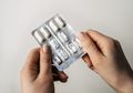 Obat Penurun Panas yang Umum Diberikan Kepada Anak-anak Ini 'Dilarang' oleh WHO untuk Diberikan kepada Pasien Positif Corona, 'Bisa Memperburuk Efek dari Virus Kepada Tubuh'