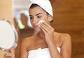 14 Hari Langkah Kulit Glowing Day 5: Cara Membersihkan Wajah dari Sisa Makeup #DiRumahAjaBisaCantik