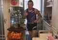 Lebih dari Marathon, Kakek Ini Lari 513 Km di Kamar Apartemen Biar Sehat Selama Isolasi