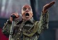 Sempat Masuk ICU, Frontman Rammstein Dinyatakan Negatif Covid-19